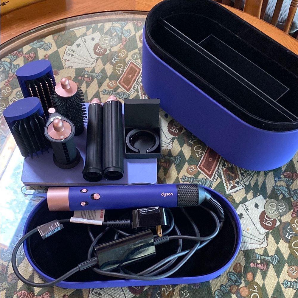 listing-status-banner